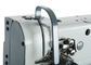 Máquina de coser del gancho 1600RPM del poste de la aguja doble vertical de la cama